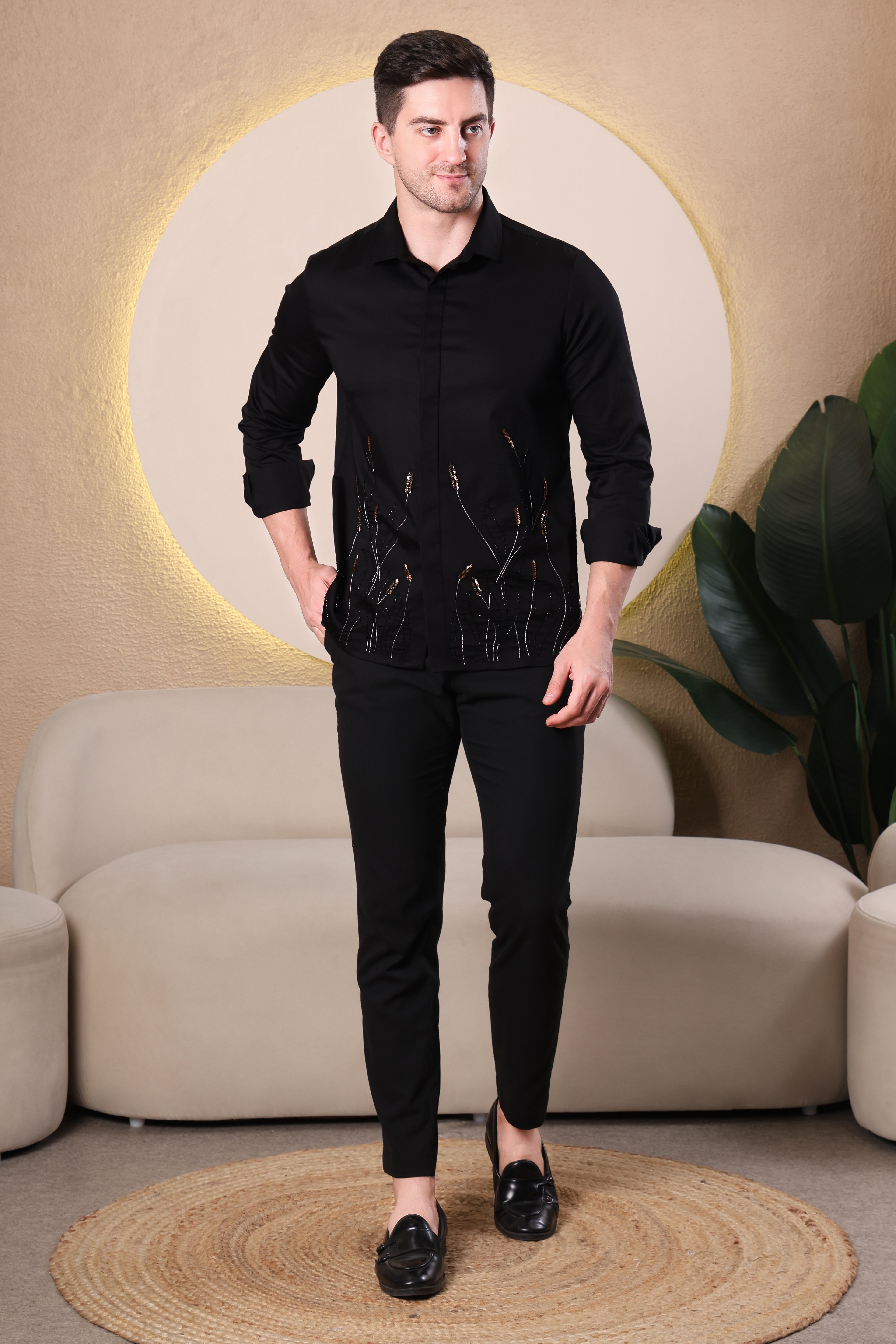 CAMISA VAQUERA CON BLOQUES DE COLOR Y BRÚJULA NÓRDICA